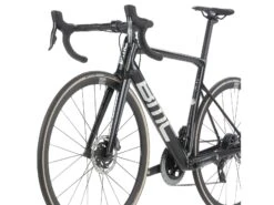 BMC Teammachine SLR Two Force AXS Vélo De Route Carbone 2023 14 BMC Teammachine SLR Two Force AXS Vélo De Route Carbone 2023 -Vélos Série Boutique bmc teammachine slr two force axs velo de route carbone 2023 3