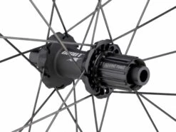 Dt-swiss DT Swiss Roues CR 1400 Dicut DB 25 Disque Pneu Route 2023 11 Dt-swiss DT Swiss Roues CR 1400 Dicut DB 25 Disque Pneu Route 2023 -Vélos Série Boutique dt swiss roues cr 1400 dicut db 25 disque pneu route 2023 4