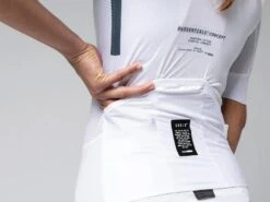 GOBIK Carrera 2.0 Unisex Hakuba Maillot Manches Courtes Warm 2023 25 GOBIK Carrera 2.0 Unisex Hakuba Maillot Manches Courtes Warm 2023 -Vélos Série Boutique gobik carrera 20 unisex hakuba maillot manches courtes warm 2023 11