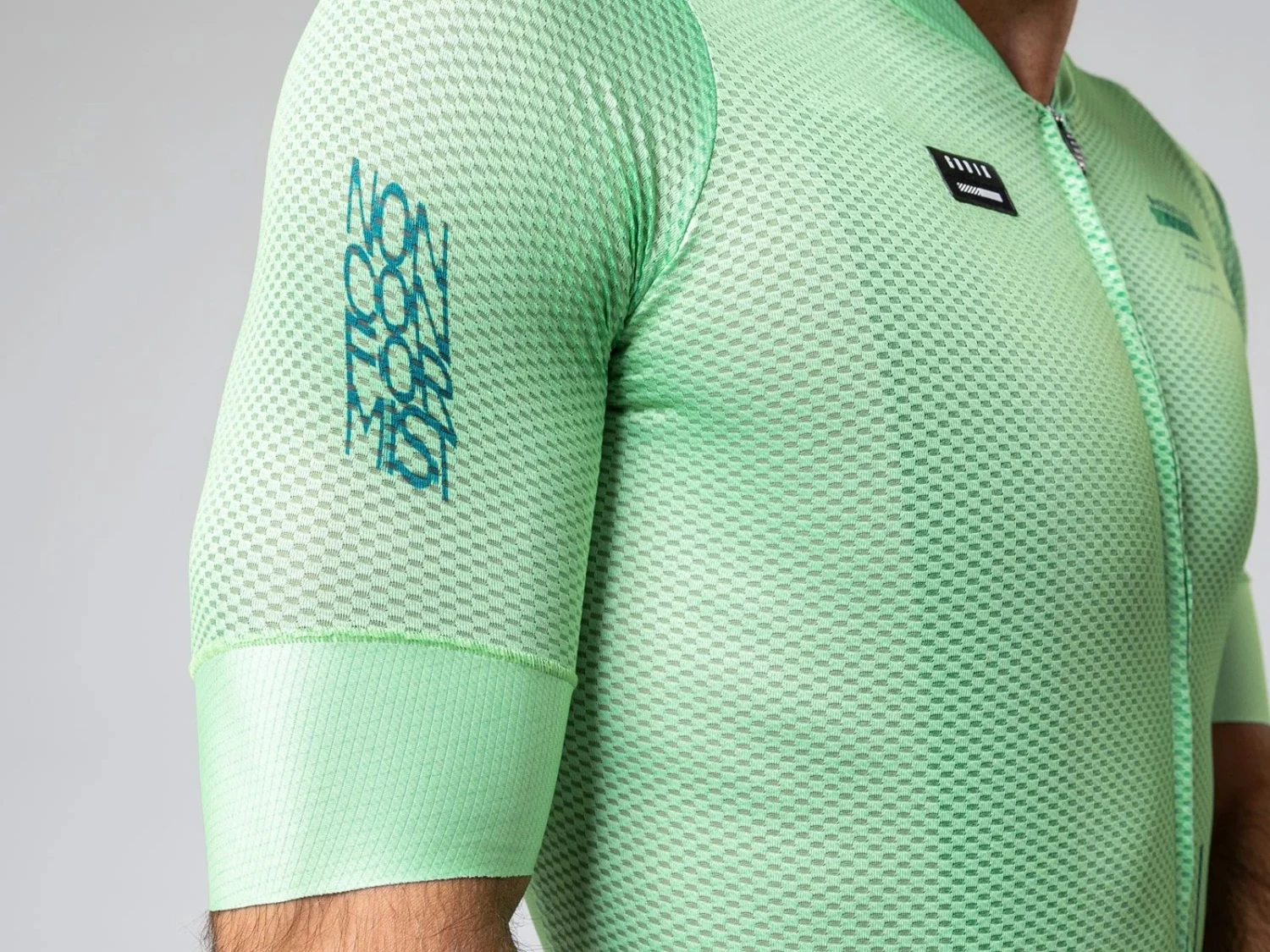 GOBIK Carrera 2.0 Unisex Mantis Maillot Manches Courtes Warm 2023 7 GOBIK Carrera 2.0 Unisex Mantis Maillot Manches Courtes Warm 2023 – Image 5