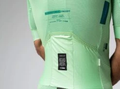 GOBIK Carrera 2.0 Unisex Mantis Maillot Manches Courtes Warm 2023 16 GOBIK Carrera 2.0 Unisex Mantis Maillot Manches Courtes Warm 2023 -Vélos Série Boutique gobik carrera 20 unisex mantis maillot manches courtes warm 2023 6