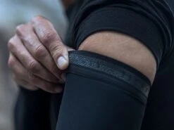 GOBIK Manchettes Légères Haru Pitch Black -Vélos Série Boutique gobik manchettes legeres haru pitch black 3