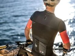 GOBIK Stark Dye Maillot Manches Courtes Homme Warm 2022 -Vélos Série Boutique gobik stark dye maillot manches courtes homme warm 2022 3