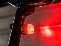 LEZYNE Lampes Avant Arrière Femto USB Drive -Vélos Série Boutique lezyne lampes avant arriere femto usb drive 2
