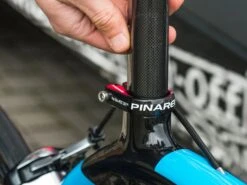 MUC-OFF Carbon Gripper Pâte De Montage Carbone - Tube 75gr -Vélos Série Boutique muc off carbon gripper pate de montage carbone tube 75gr 4