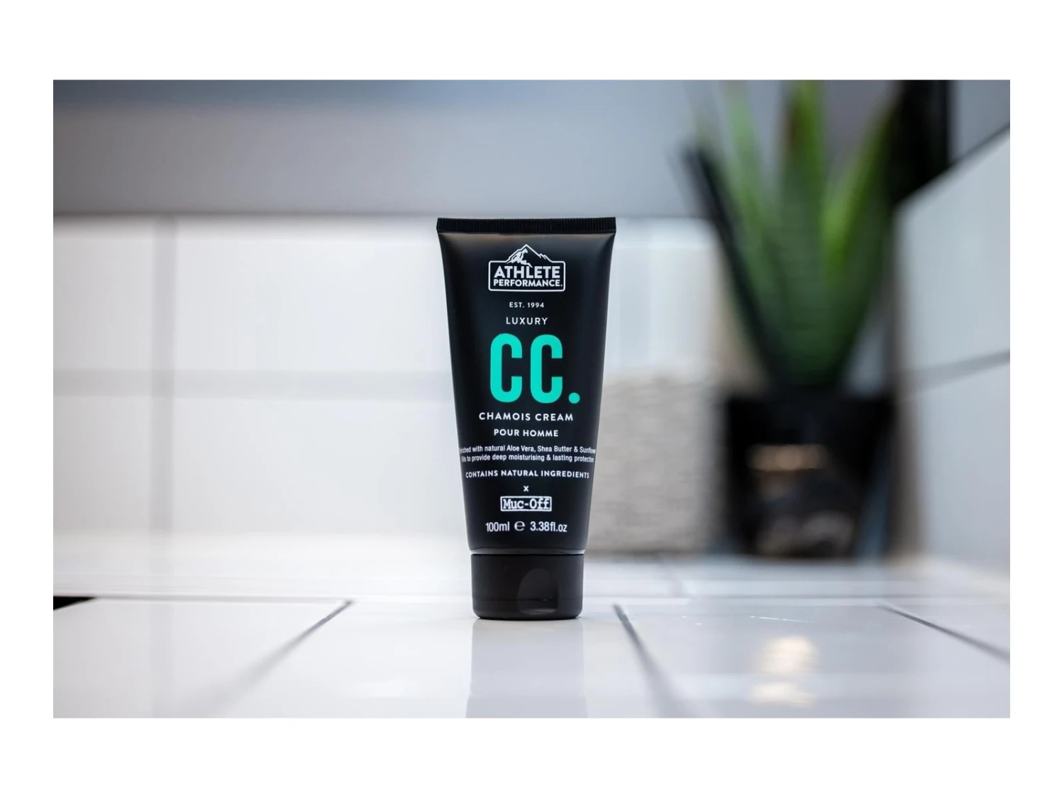 MUC-OFF Crème De Chamois De Luxe Anti Bactérienne - 100 Ml 6 MUC-OFF Crème De Chamois De Luxe Anti Bactérienne - 100 Ml – Image 4