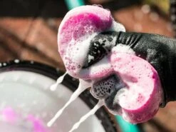 MUC-OFF Expending Microcell éponge De Nettoyage Vélo -Vélos Série Boutique muc off expending microcell eponge de nettoyage velo 3