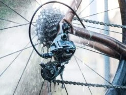 MUC-OFF Nettoyant Transmission Bio Drivetrain Cleaner - Spray 500ml 11 MUC-OFF Nettoyant Transmission Bio Drivetrain Cleaner - Spray 500ml -Vélos Série Boutique muc off nettoyant transmission bio drivetrain cleaner spray 500ml 4