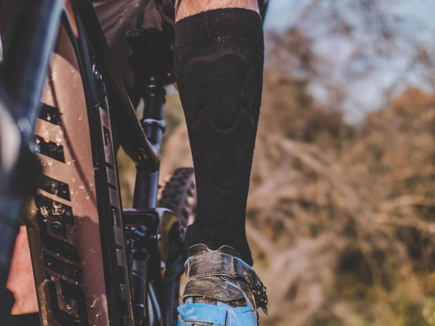 RACER Anti-Shox Chaussettes De Protection VTT 6 RACER Anti-Shox Chaussettes De Protection VTT – Image 4