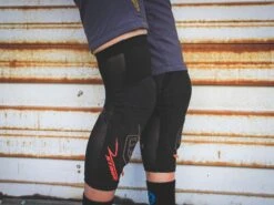 TROY LEE DESIGNS Stage Protection Genouillère VTT -Vélos Série Boutique troy lee designs stage protection genouillere vtt 3