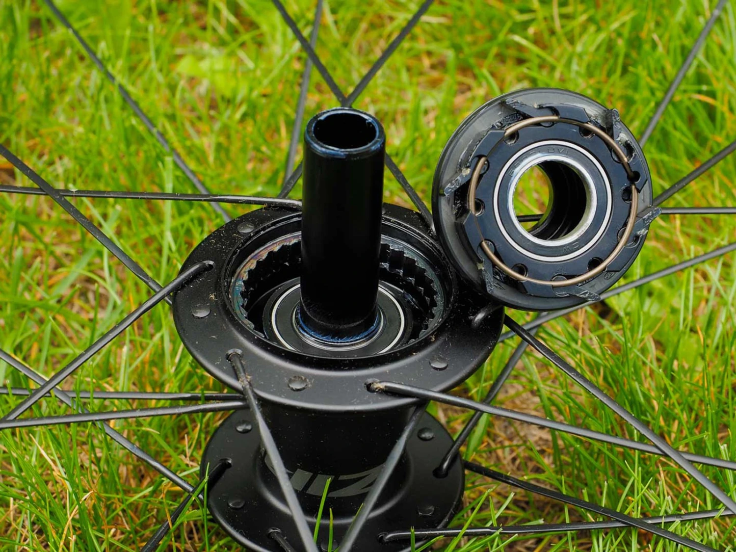 ZIPP 303 Firecrest Boyau Disque Roues Carbone 45mm 2023 7 ZIPP 303 Firecrest Boyau Disque Roues Carbone 45mm 2023 – Image 5